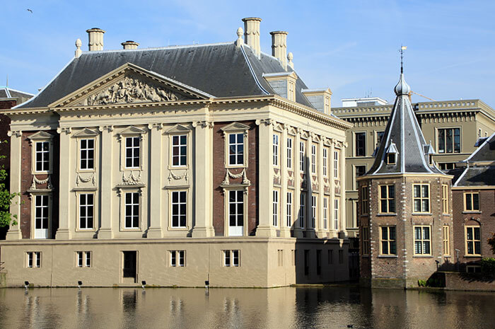What is Dutch Baroque Architecture?