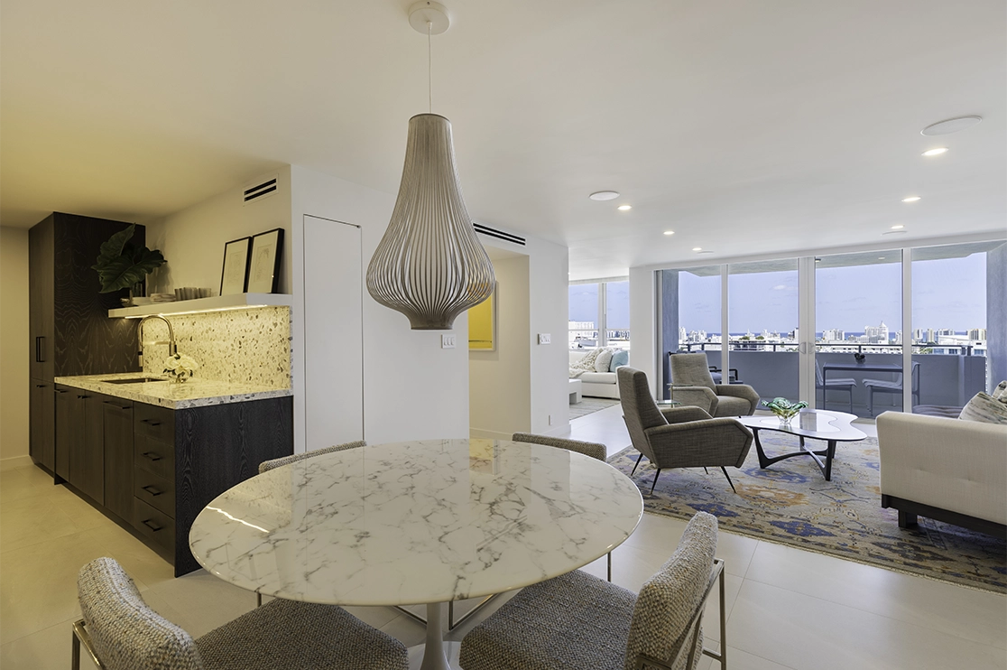 High-quality interior finishing: showrooms, offices, museums - DISPLAY  INTERNATIONAL