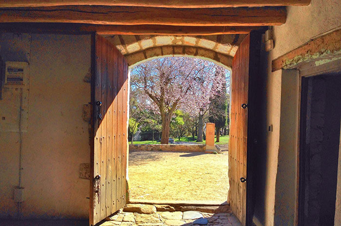 What is a Barndominium and How is it Different from a Barnhouse?