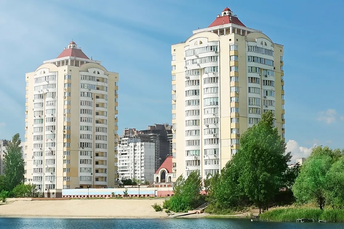 Where Do Developers Use Adaptive Reuse Rendering